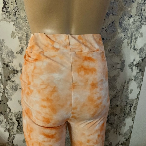 ORANGE TYE DIE BIKER SHORTS STRETCHY MATERIAL - Picture 3 of 4